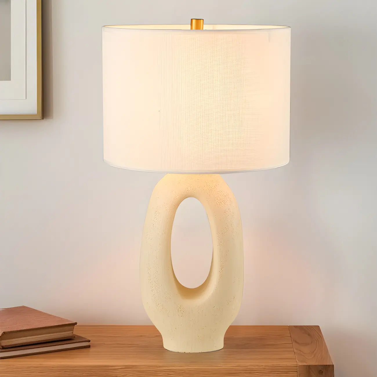 Lampada da tavolo con base in resina e paralume cilindrico Art Déco per camera da letto
