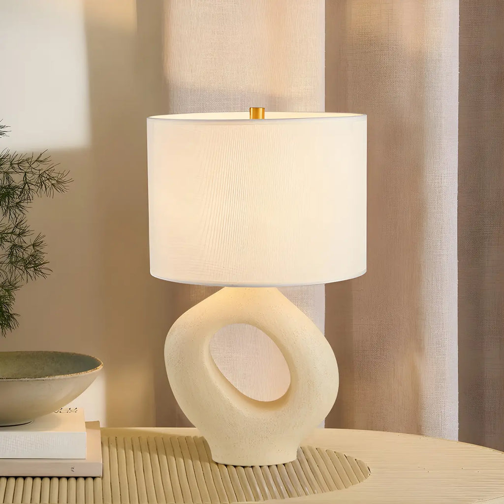 Lampada da tavolo con base in resina e paralume cilindrico Art Déco per camera da letto