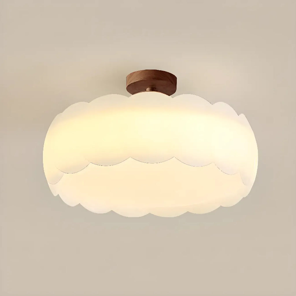 Plafonnier semi-encastré élégant à LED, finition naturelle.