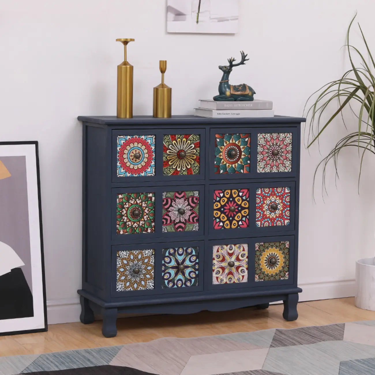 Meuble moderne du milieu du siècle avec motifs décoratifs pour la maison