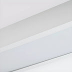 Plafonnier LED moderne encastré pour espaces résidentiels