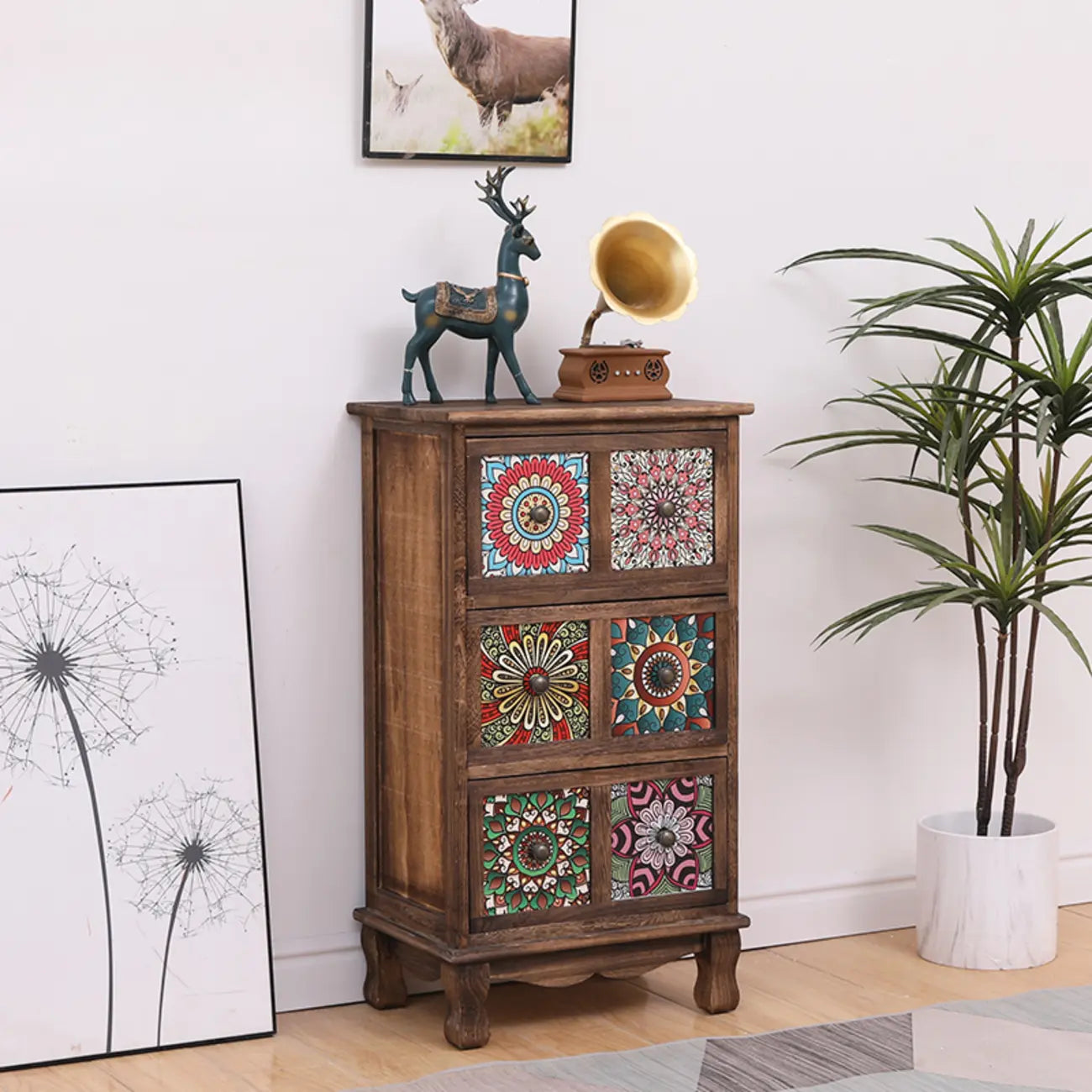 Meuble moderne du milieu du siècle avec motifs décoratifs pour la maison