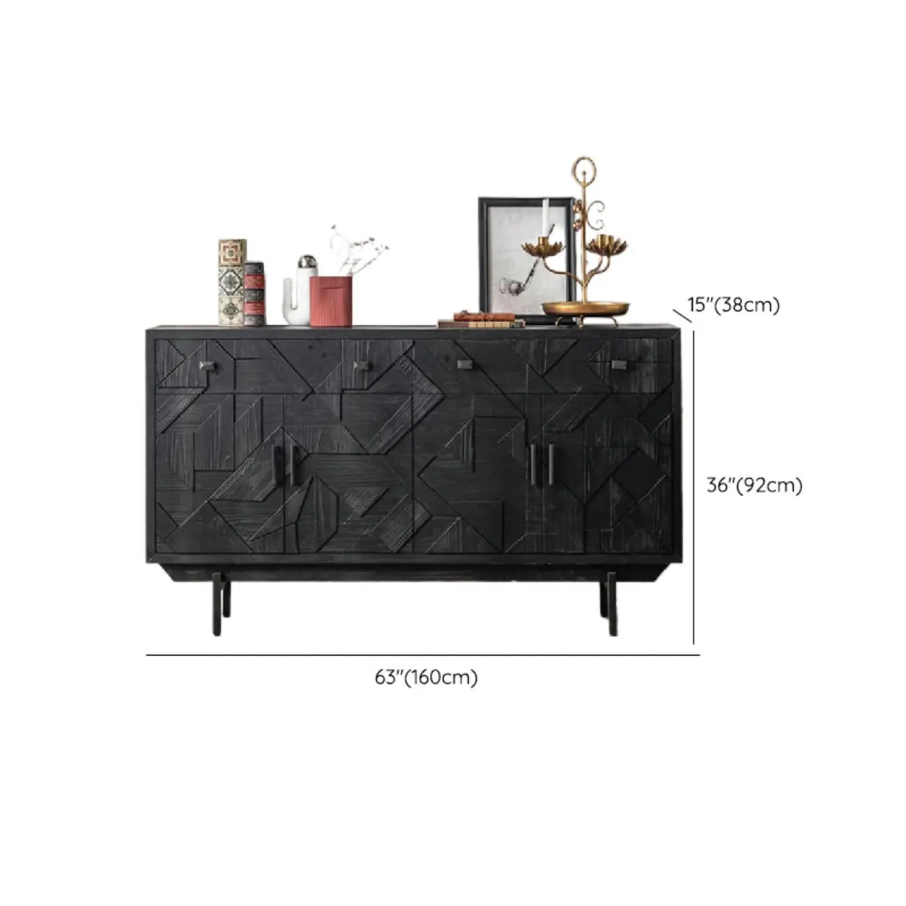 Meuble rectangulaire en bois noir vieilli sculpté de style Mid-Century