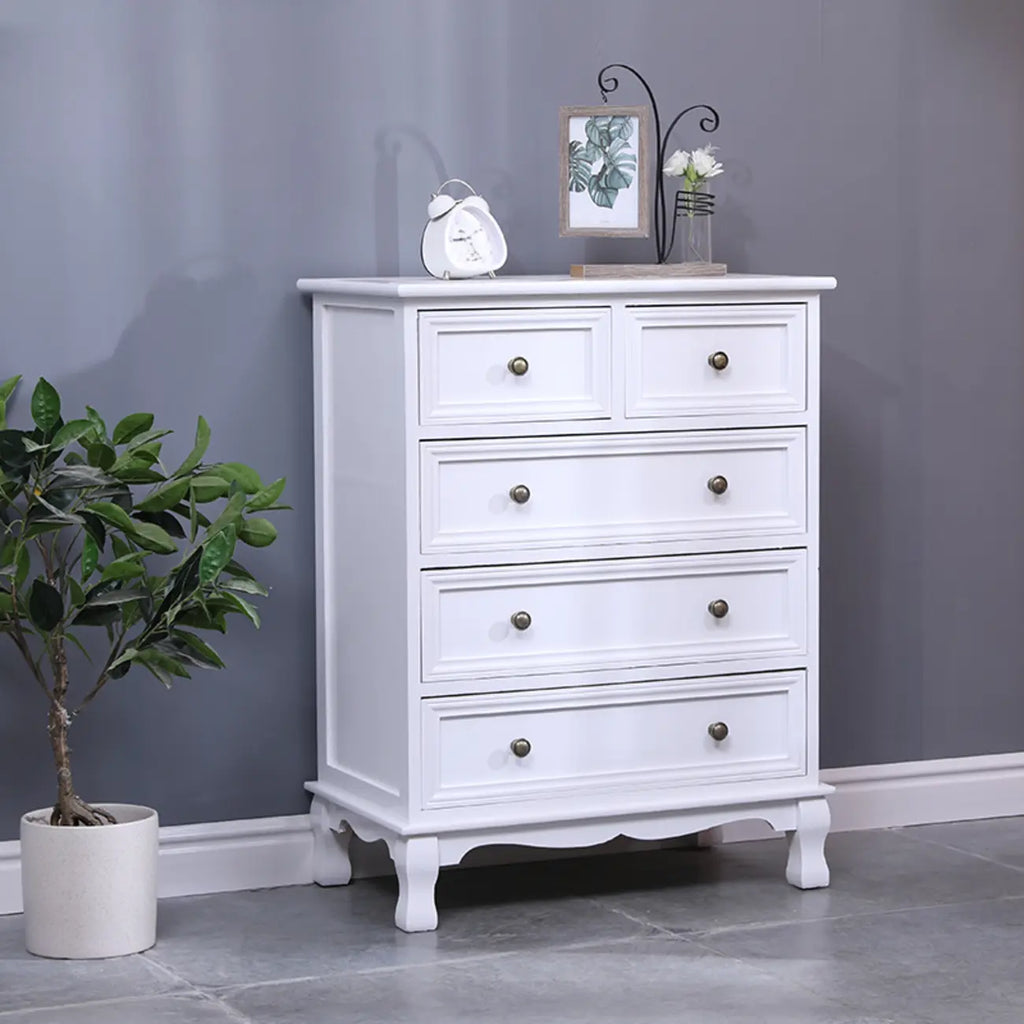 Meuble d'appoint rustique en bois blanc avec plusieurs tiroirs