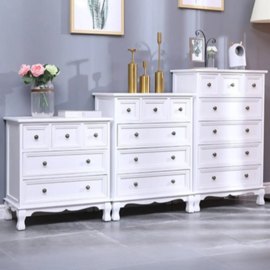 Meuble d'appoint rustique en bois blanc avec plusieurs tiroirs