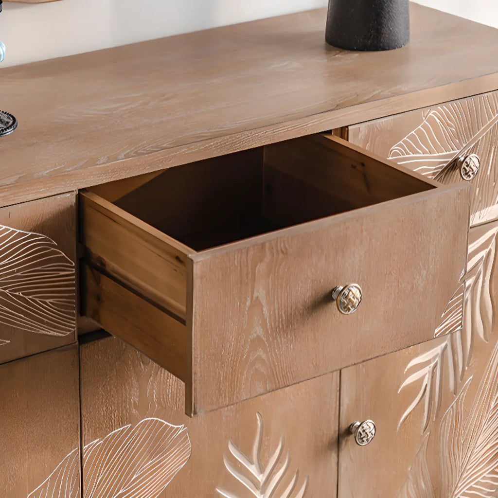Meuble de salon en bois de style campagnard français avec motifs de feuilles