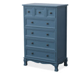 Meuble d'appoint rustique en bois blanc avec plusieurs tiroirs