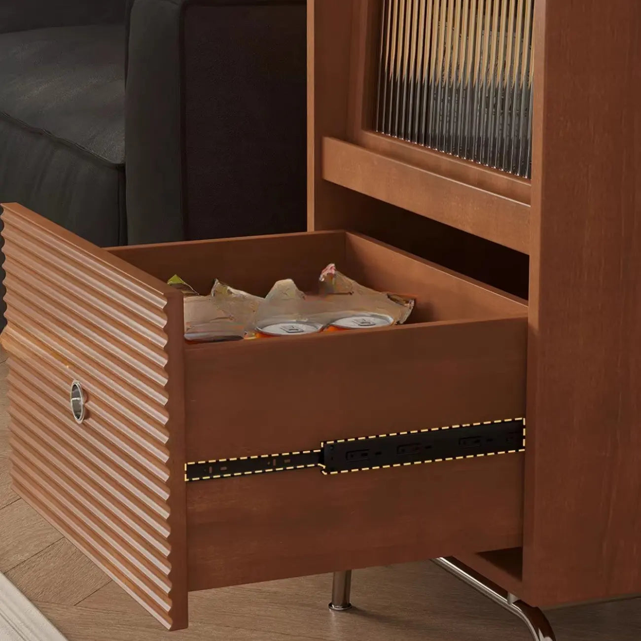 Meuble d'appoint indépendant en pin avec porte vitrée et rangement