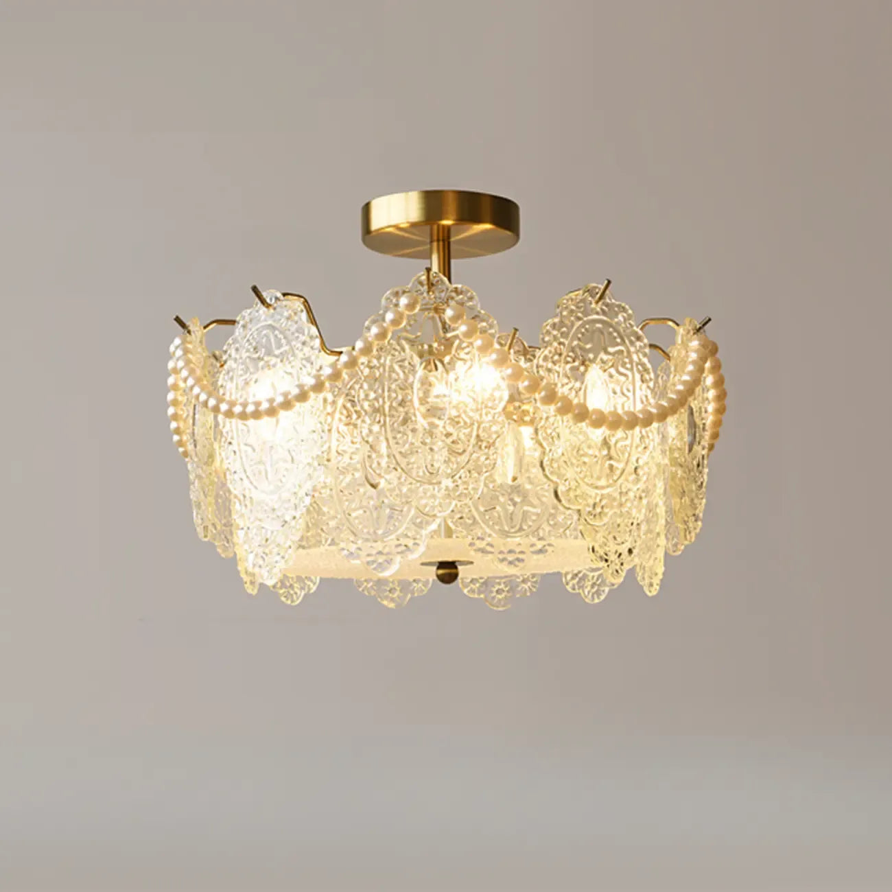 Plafonnier de luxe avec abat-jour d'ambiance pour salon