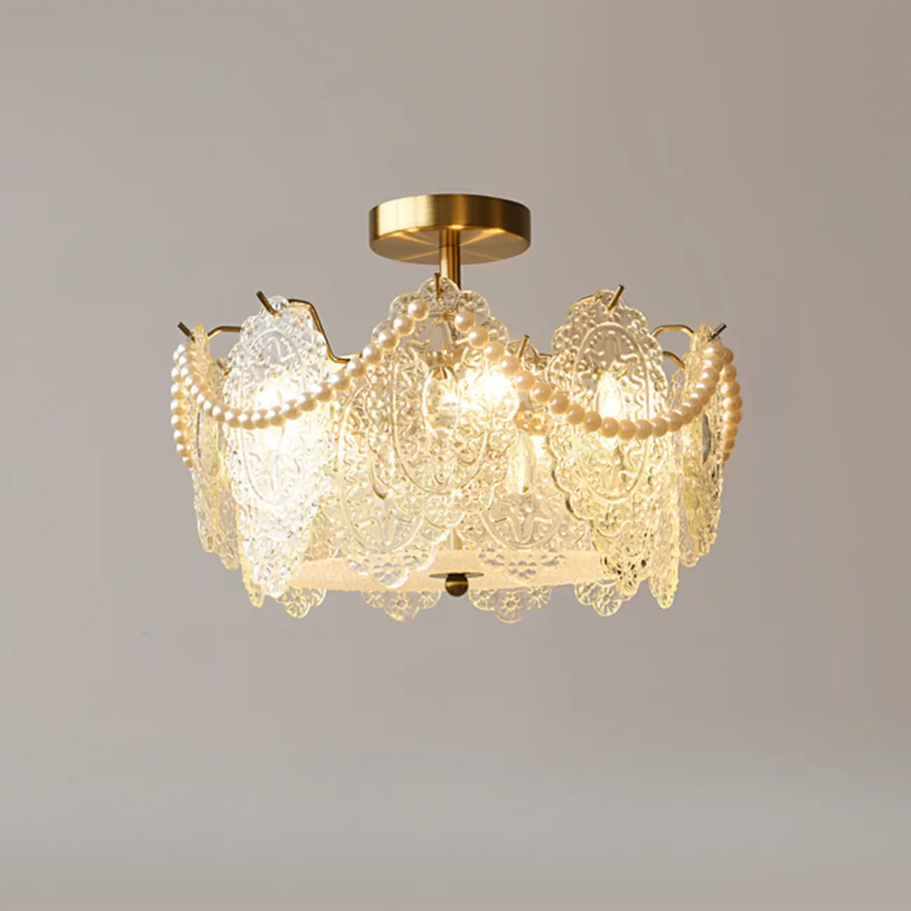 Plafonnier de luxe avec abat-jour d'ambiance pour salon