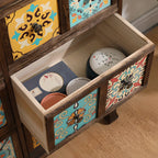 Armoire de rangement en bois brun de style campagnard français avec tiroirs