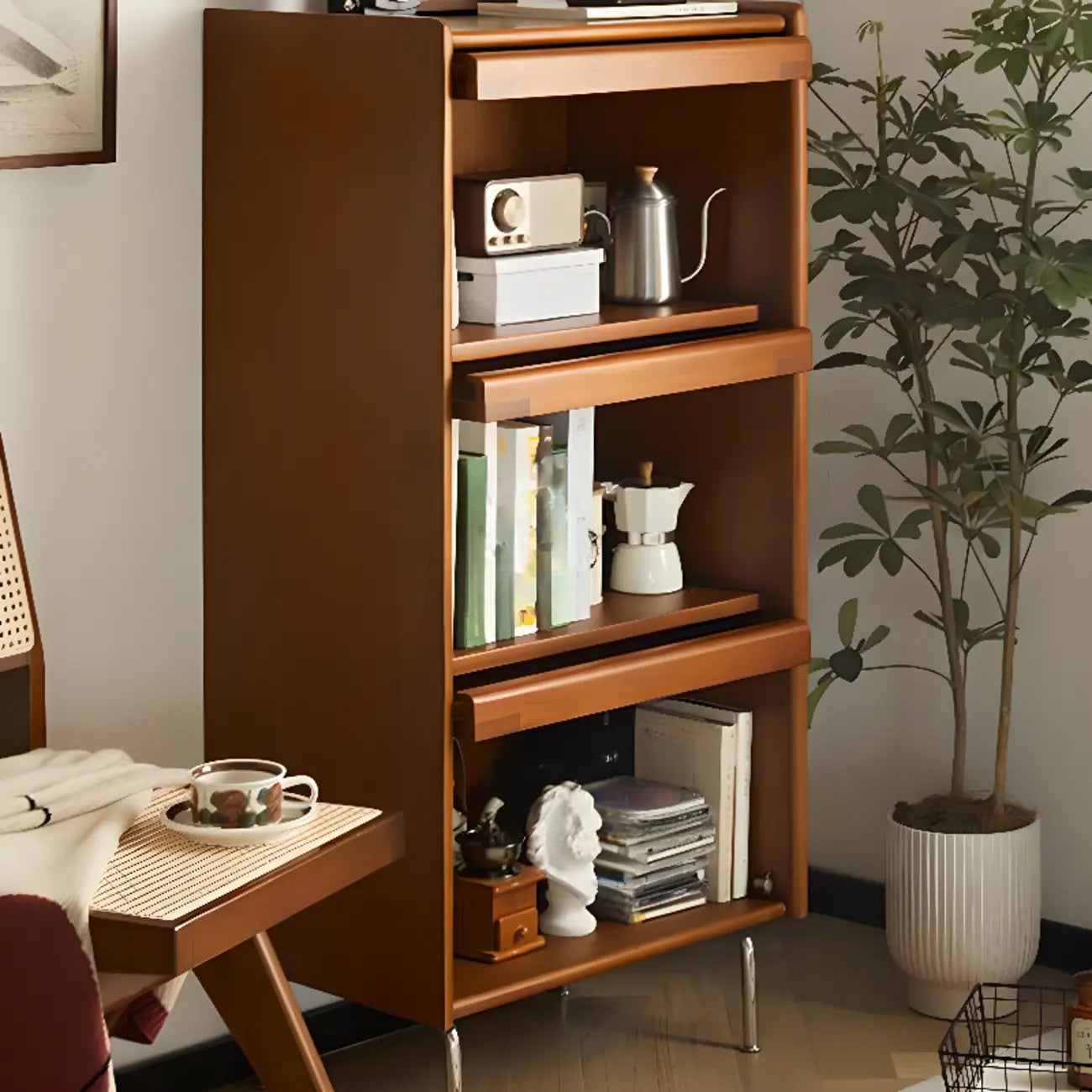 Mobiletto moderno in legno di pino con anta in vetro, 50 cm