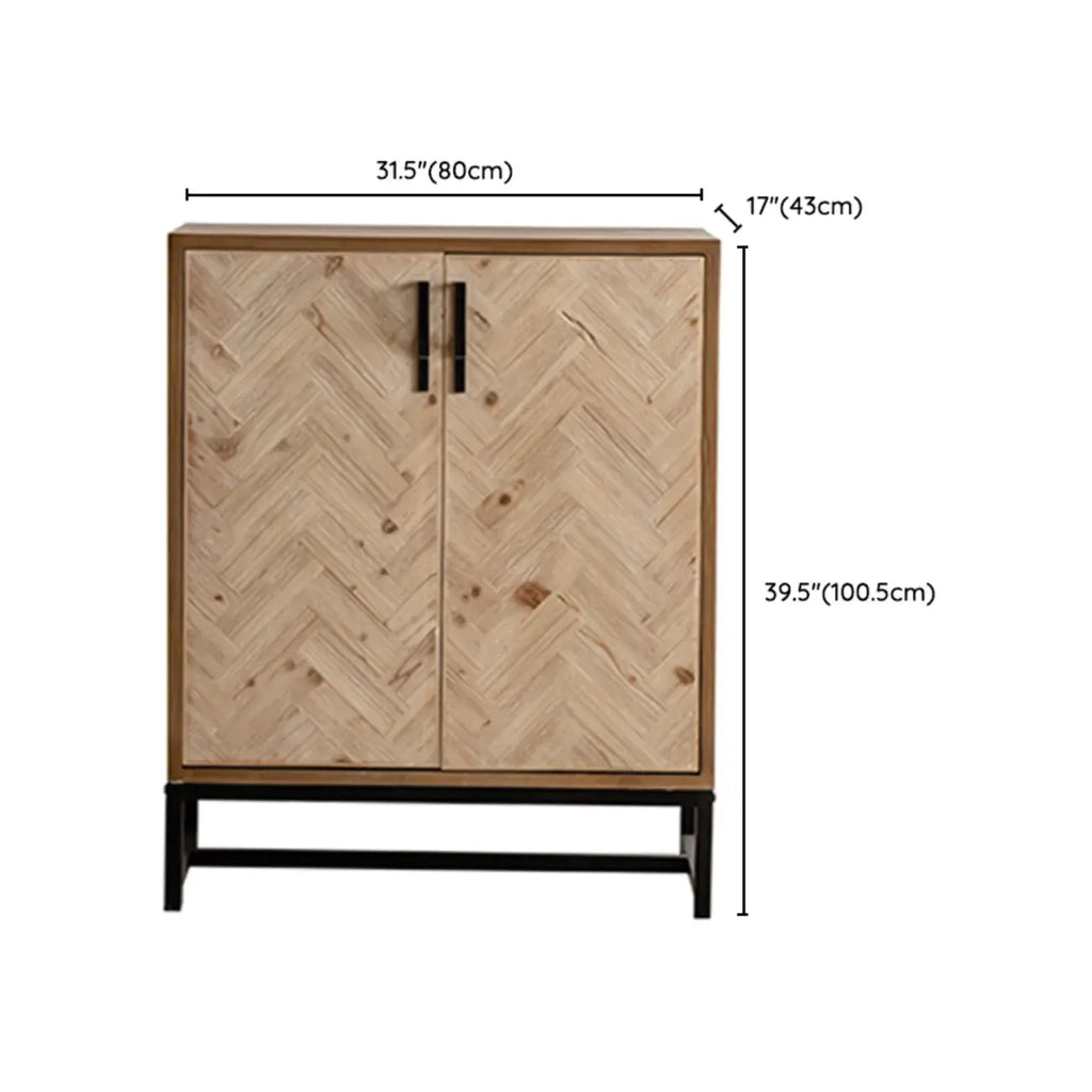 Armoire rustique au fini naturel avec étagère extérieure et porte de grange