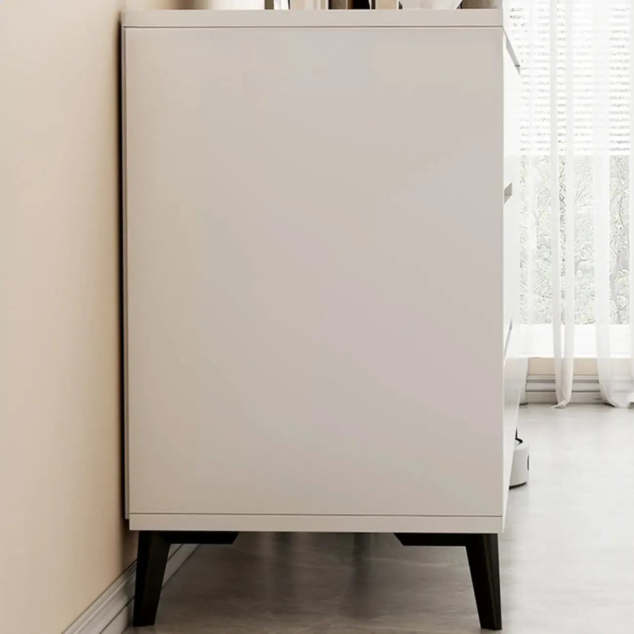 Grand meuble de rangement rectangulaire moderne en bois blanc
