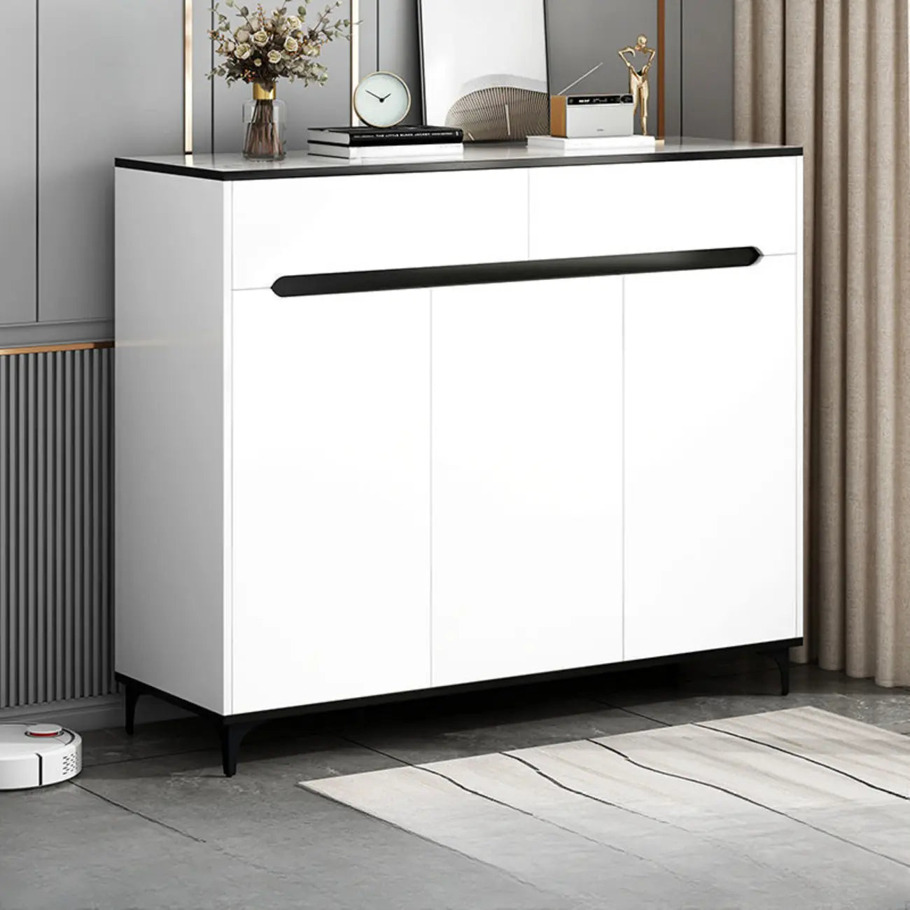 Meuble de cuisine minimaliste en bois blanc avec portes