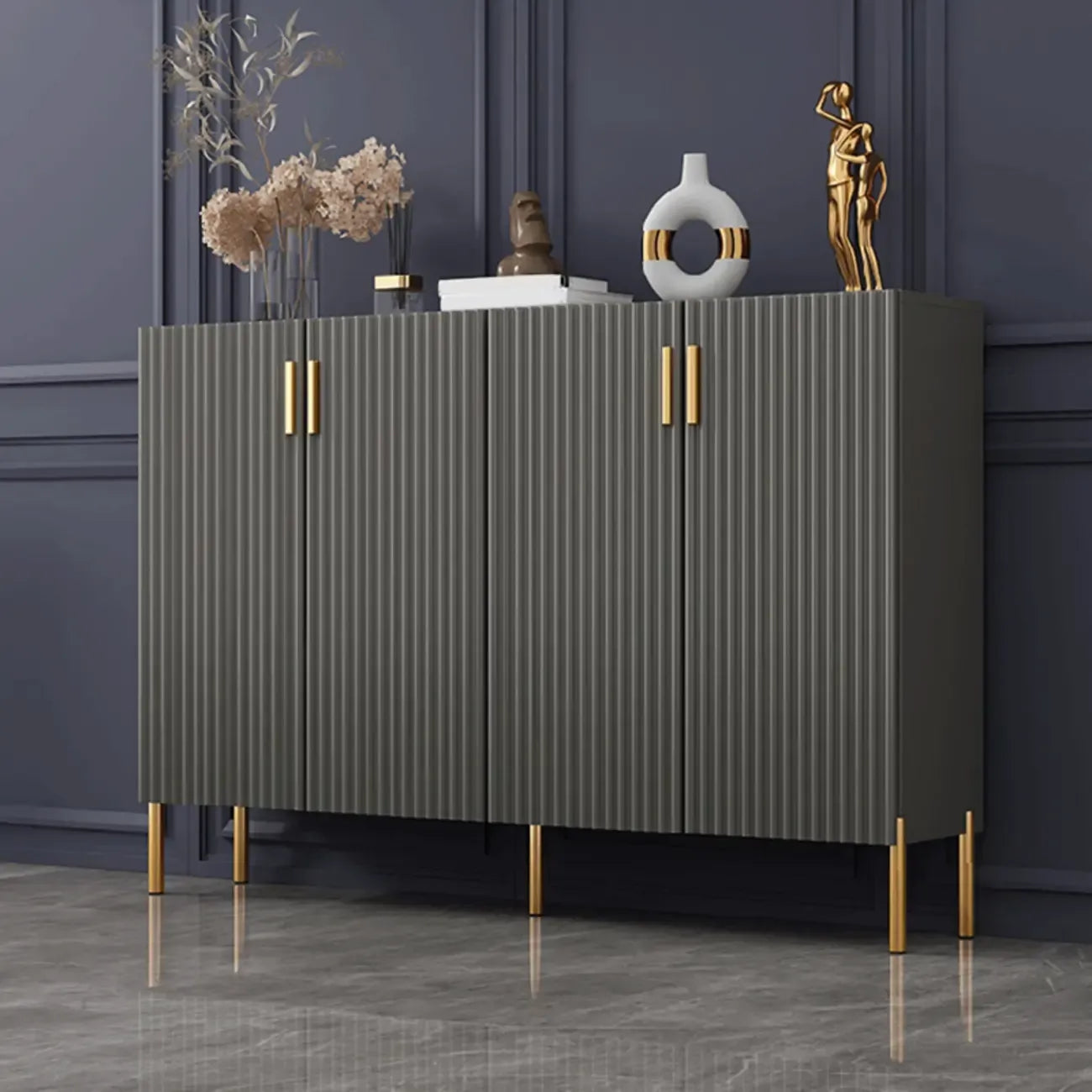 Buffet en bois glamour avec étagères et placards