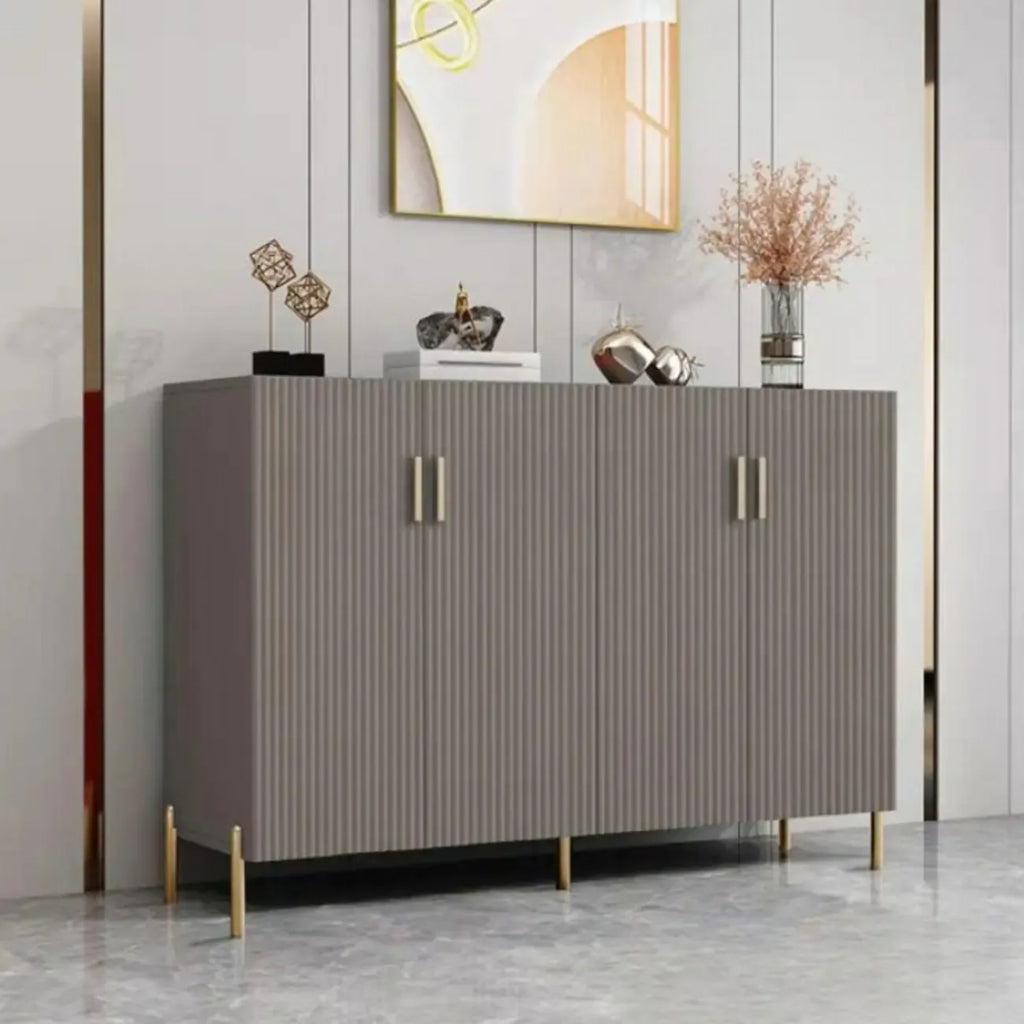 Buffet en bois glamour avec étagères et placards