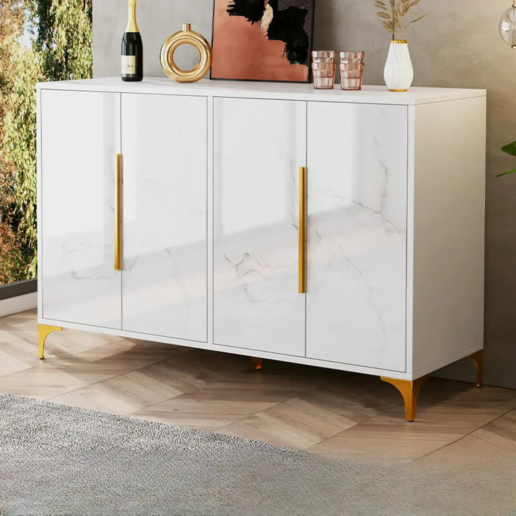 Meuble de cuisine minimaliste en bois blanc avec portes
