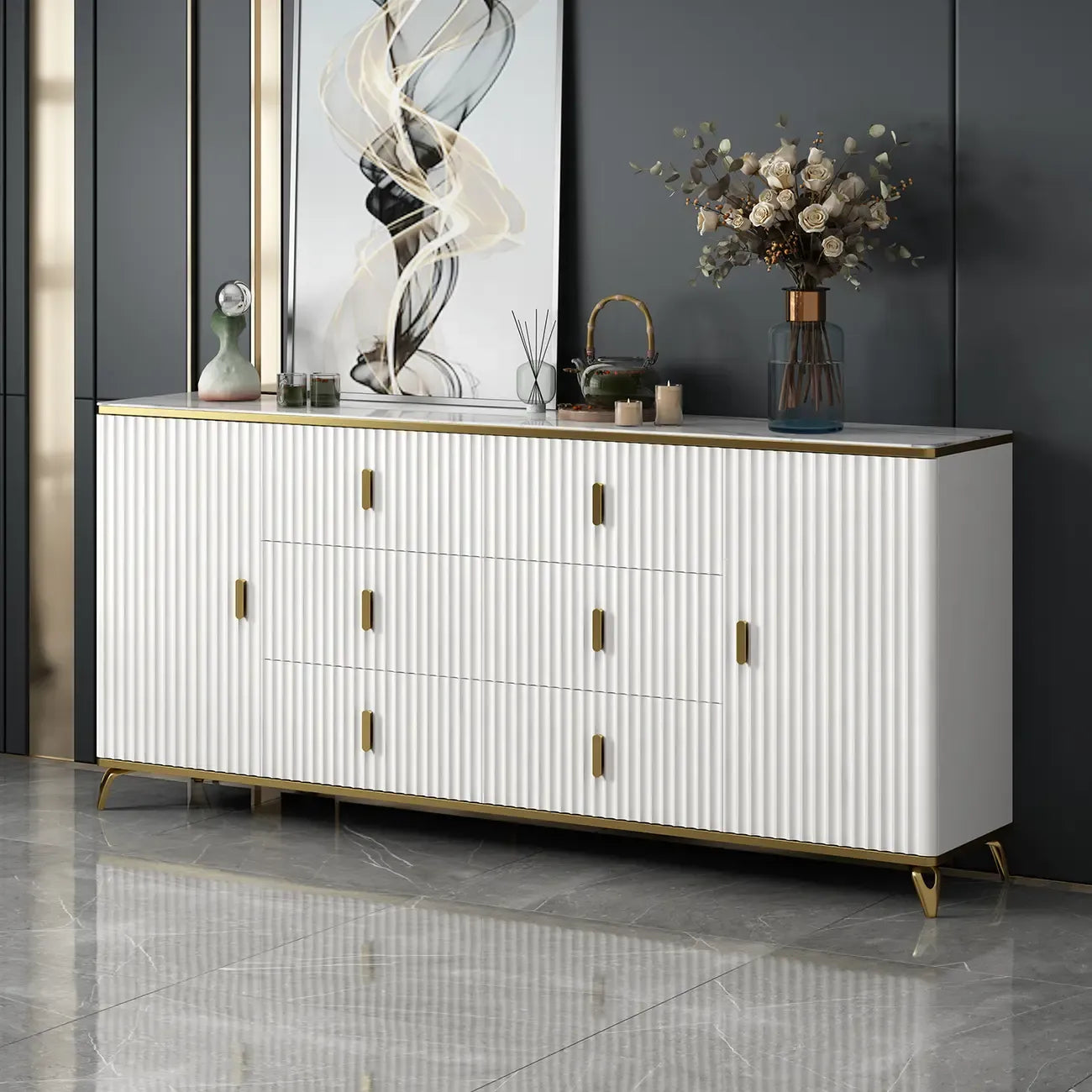Meuble de salon glamour en bois avec plusieurs tiroirs