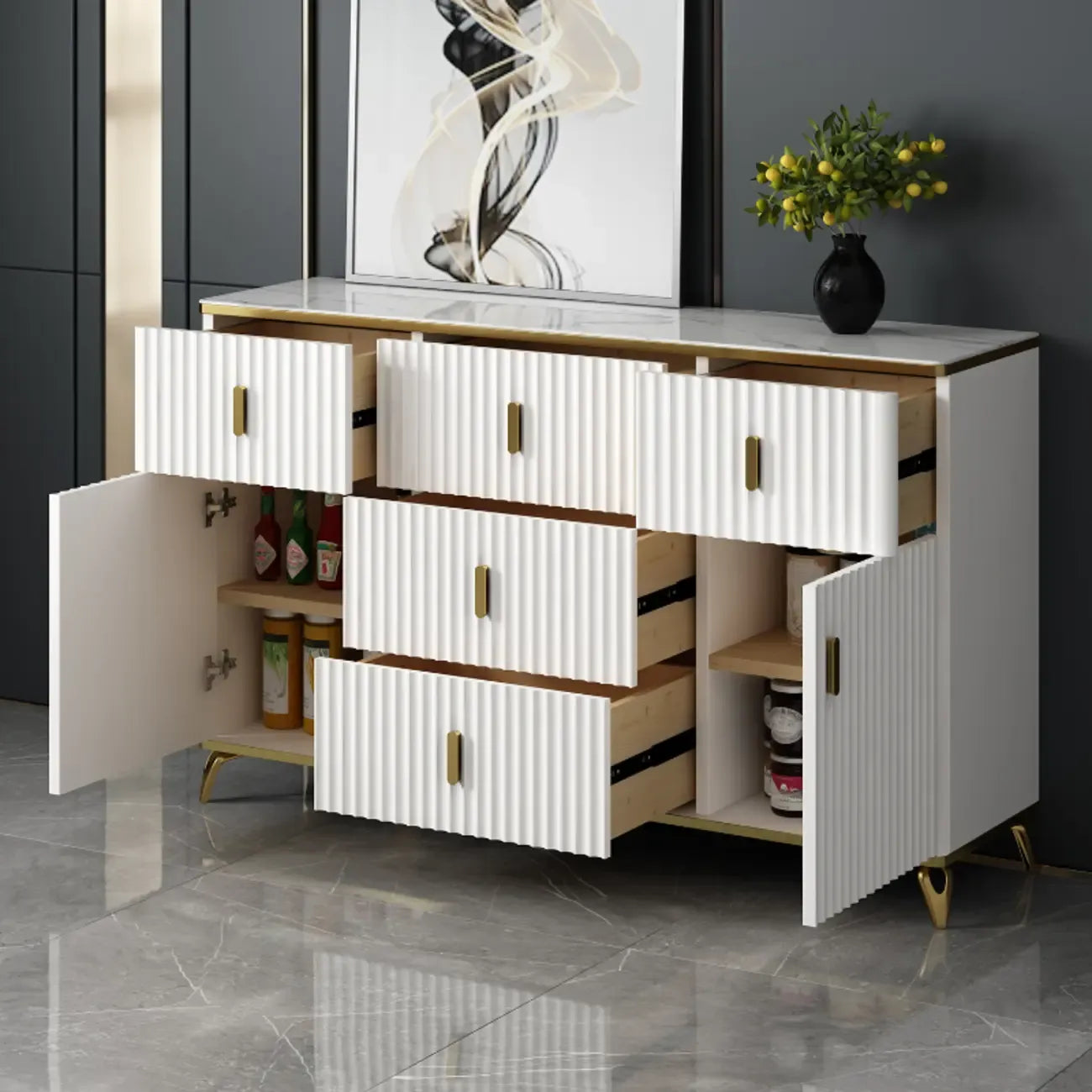 Meuble de salon glamour en bois avec plusieurs tiroirs