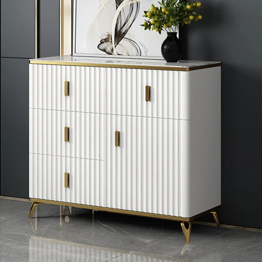 Meuble de salon glamour en bois avec plusieurs tiroirs