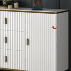 Meuble de salon glamour en bois avec plusieurs tiroirs