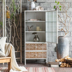 Meuble d'appoint bohème blanc avec porte et tiroirs en verre