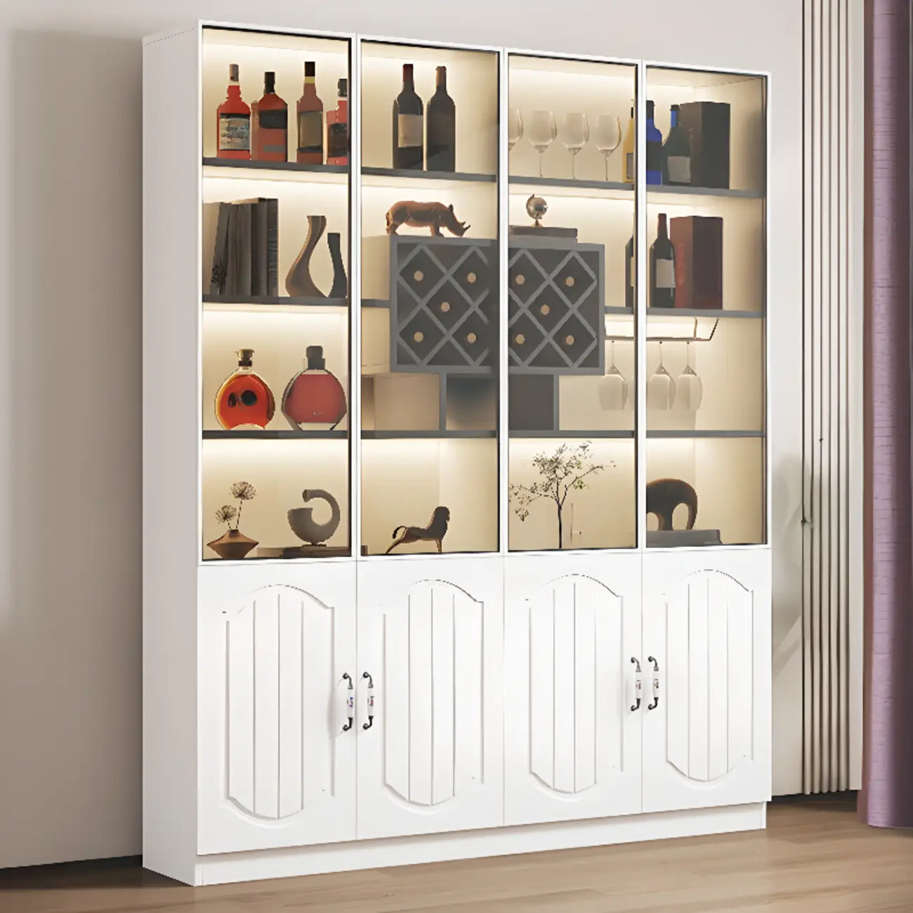 Vitrine en bois noir avec porte vitrée et rangement pour vin