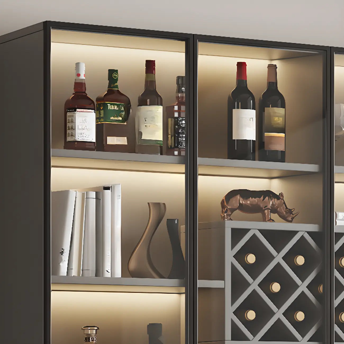 Vitrine en bois noir avec porte vitrée et rangement pour vin