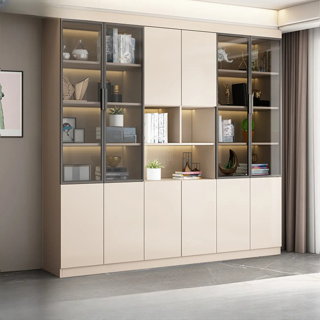 Grande vitrine de rangement ouverte en bois, du sol au plafond