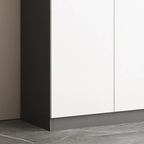 Grande vitrine de rangement ouverte en bois, du sol au plafond