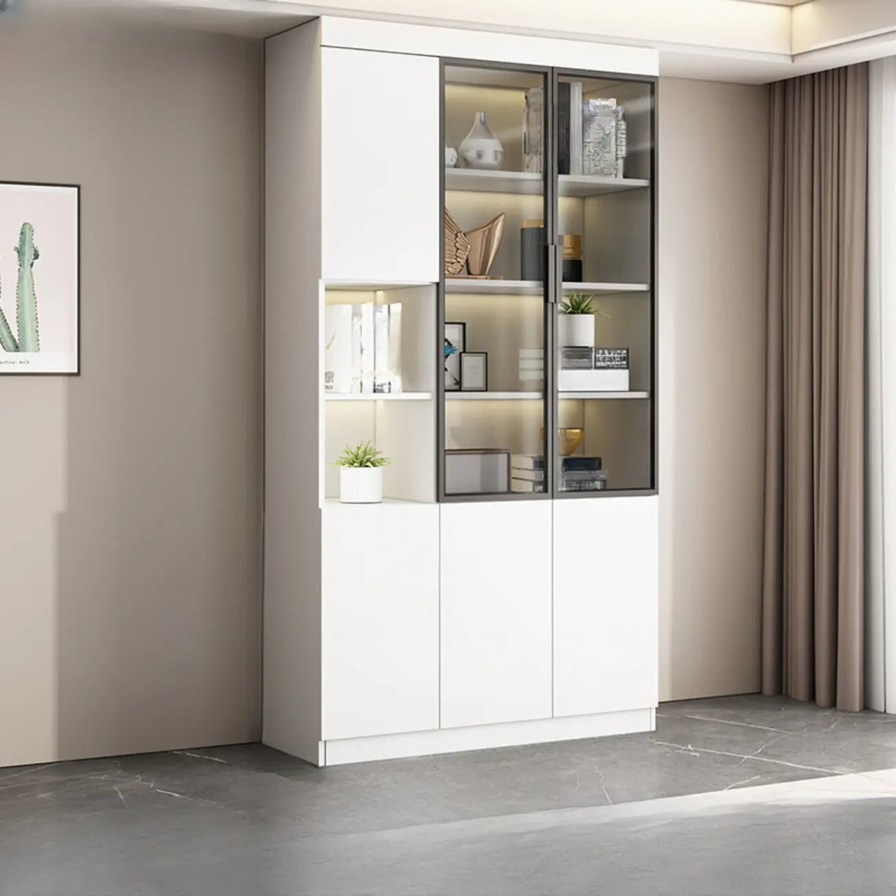 Grande vitrine de rangement ouverte en bois, du sol au plafond