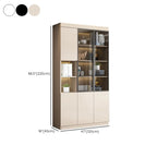 Grande vitrine de rangement ouverte en bois, du sol au plafond