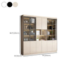 Grande vitrine de rangement ouverte en bois, du sol au plafond