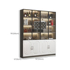 Vitrine en bois noir avec porte vitrée et rangement pour vin