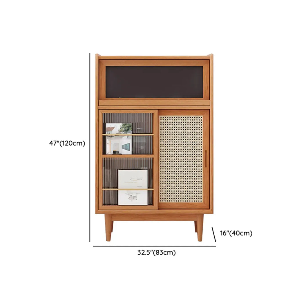 vaisselier de cuisine en bois brun avec portes en rotin