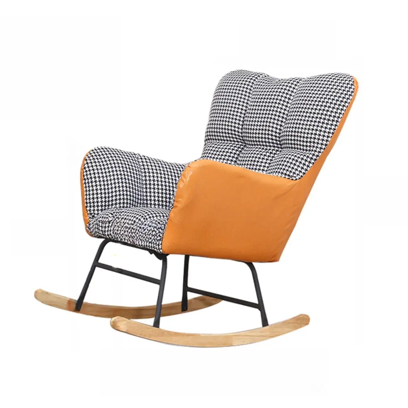 Fauteuil à bascule en bois rembourré de tissu technique avec accoudoirs encastrés
