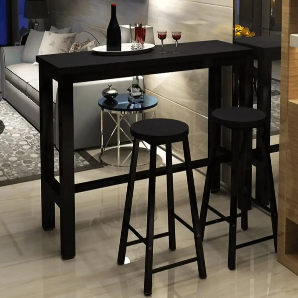 Table de bar moderne avec plateau en bois et pieds en métal
