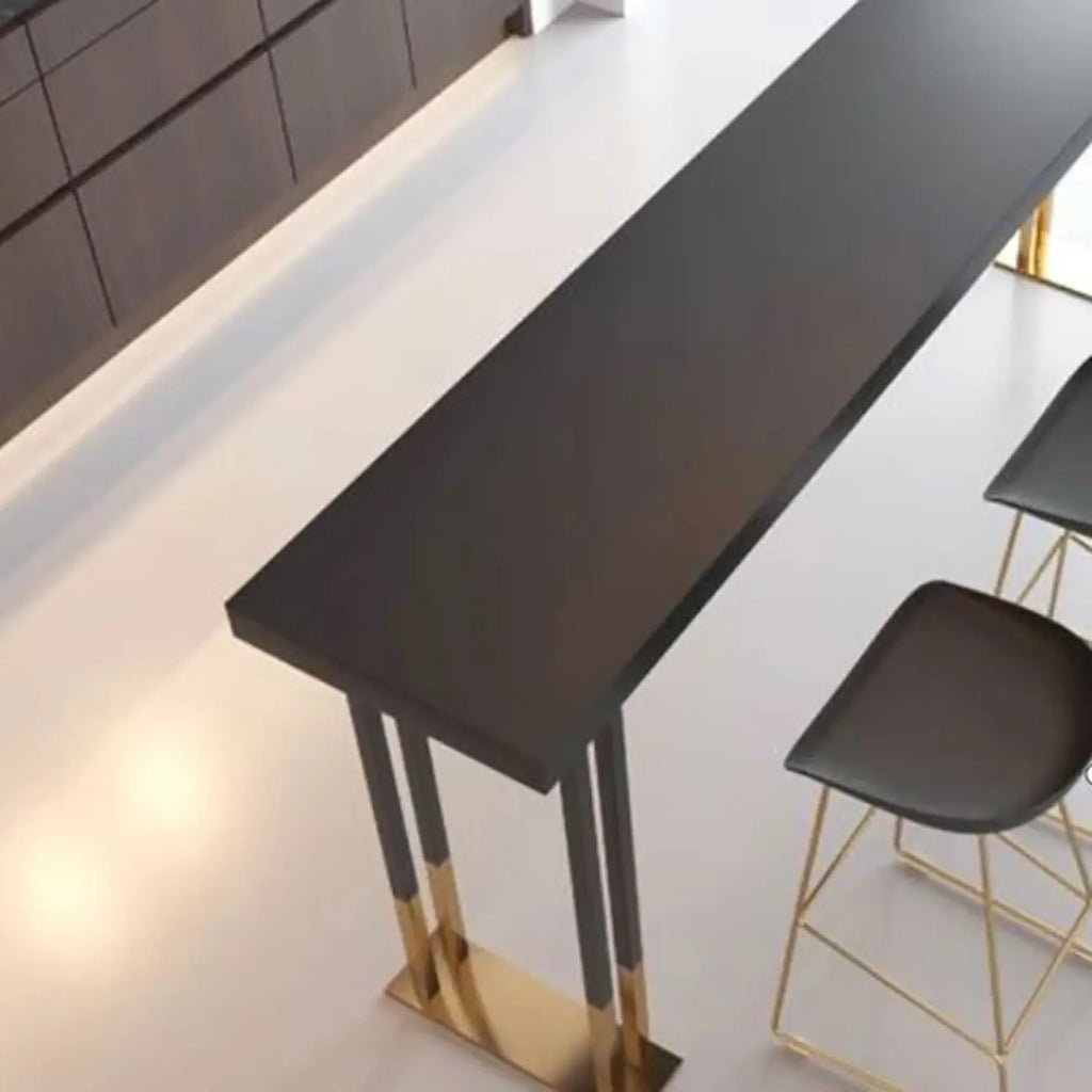 Table de bar de luxe en métal noir avec pieds dorés pour 8 personnes