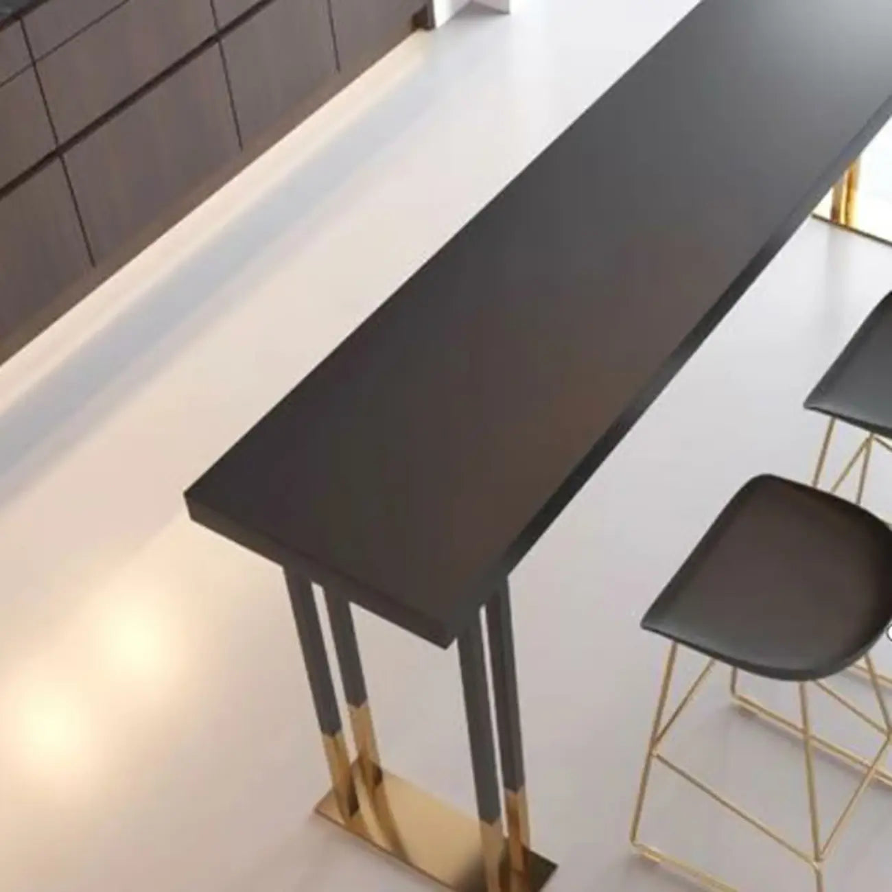 Table de bar de luxe en métal noir avec pieds dorés pour 8 personnes