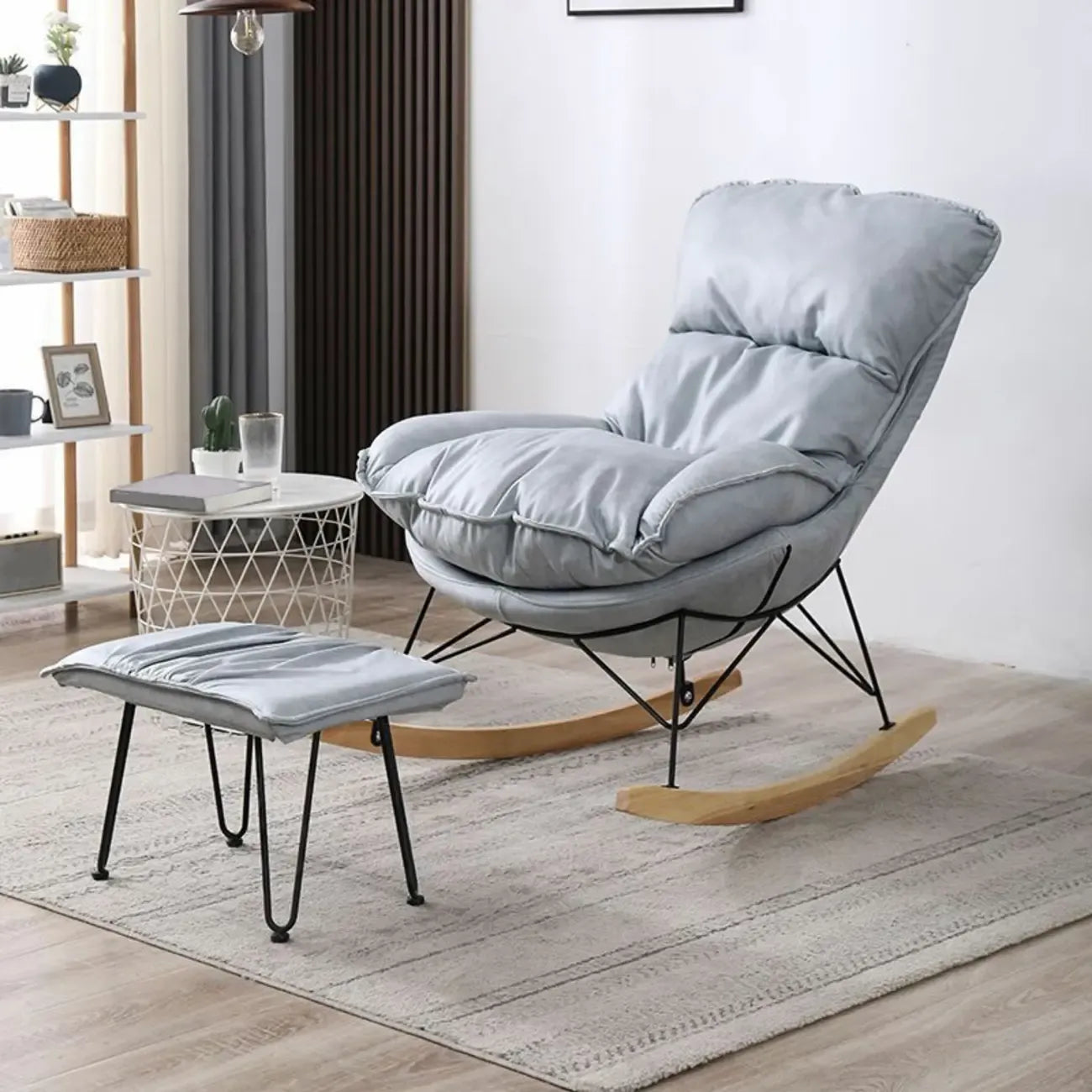 Fauteuil à bascule recouvert de coton avec coussins amovibles