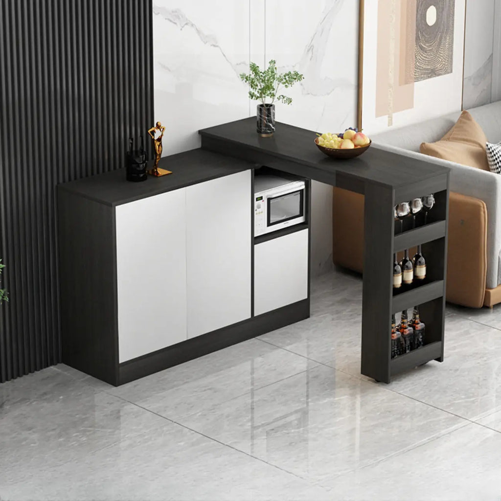 Table de bar moderne marron avec rangement pour le vin, idéale pour le salon.