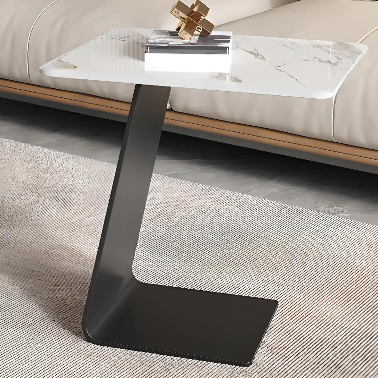 Table d'appoint ronde en verre en forme de C pour salon