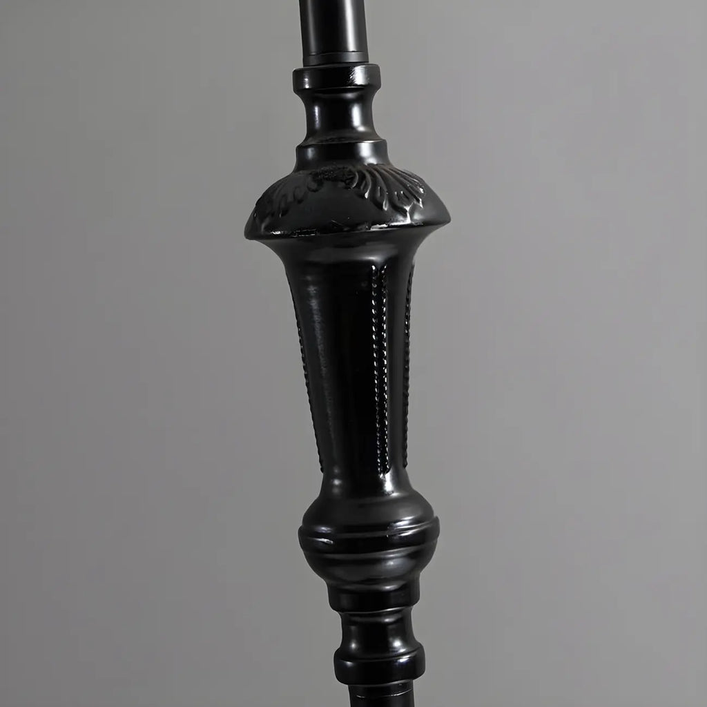 Lampadaire élégant et traditionnel avec abat-jour en tissu géométrique pour salon