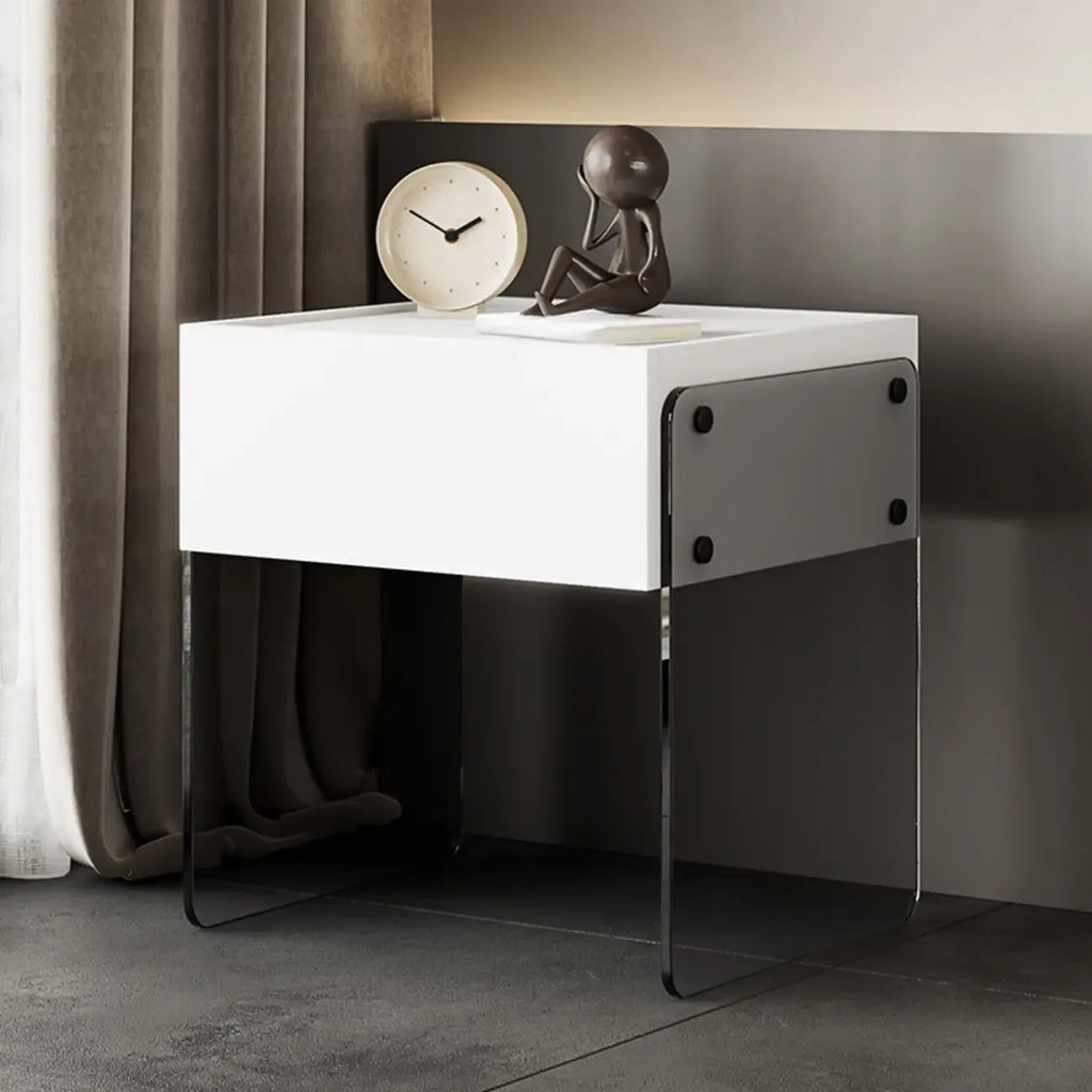Table de chevet moderne en bois noir avec pieds en verre et tiroir de rangement