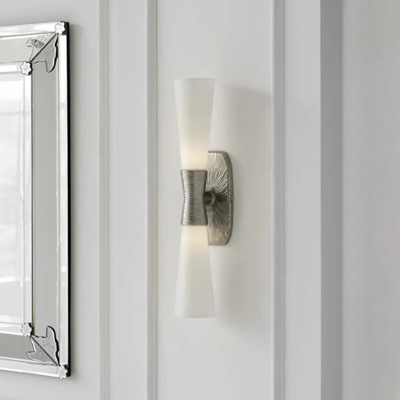 Applique murale élégante en verre pour salle de bain, style Art déco