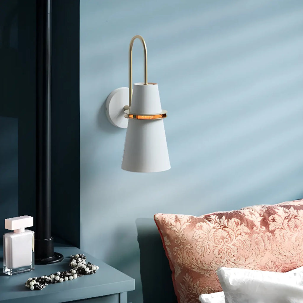 Applique murale minimaliste à LED pour salle de bain