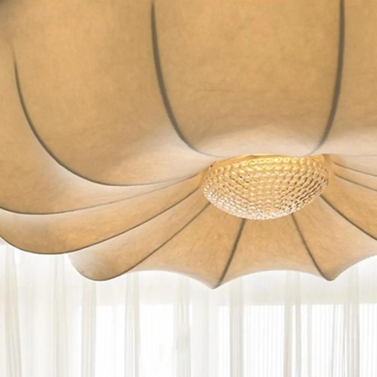 Lustre moderne en tissu blanc pour la décoration du salon