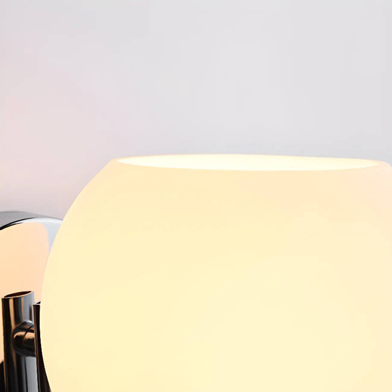 Applique murale moderne Globe pour salle de bain avec finition chromée