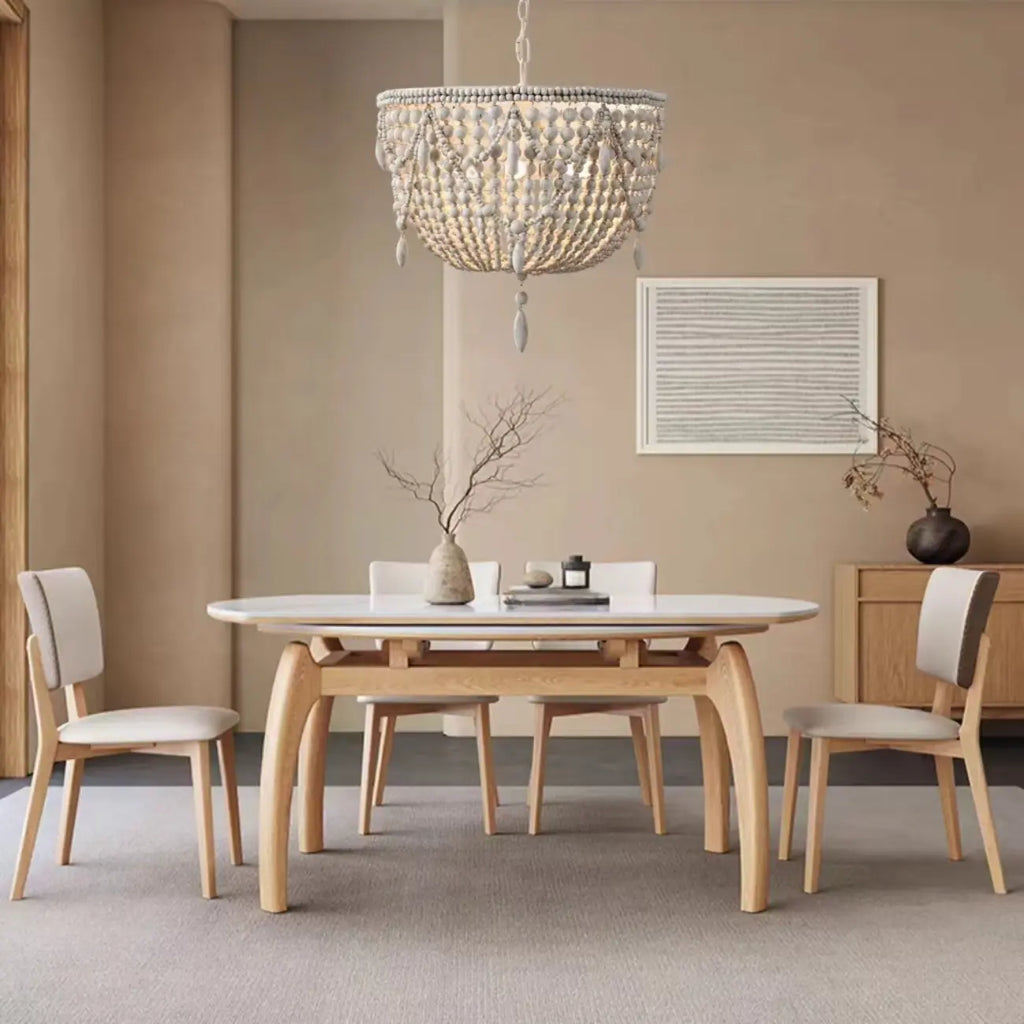 Lustre élégant à perles blanches pour salle à manger moderne